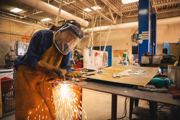 Best Welding Equipment Sales and Repair in Toledo, IA